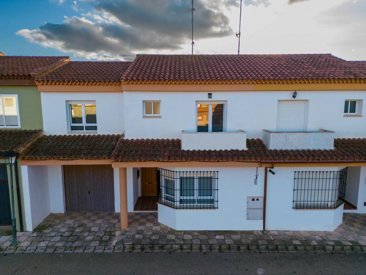 Casa Las Rosas Иньеста Экстерьер фото